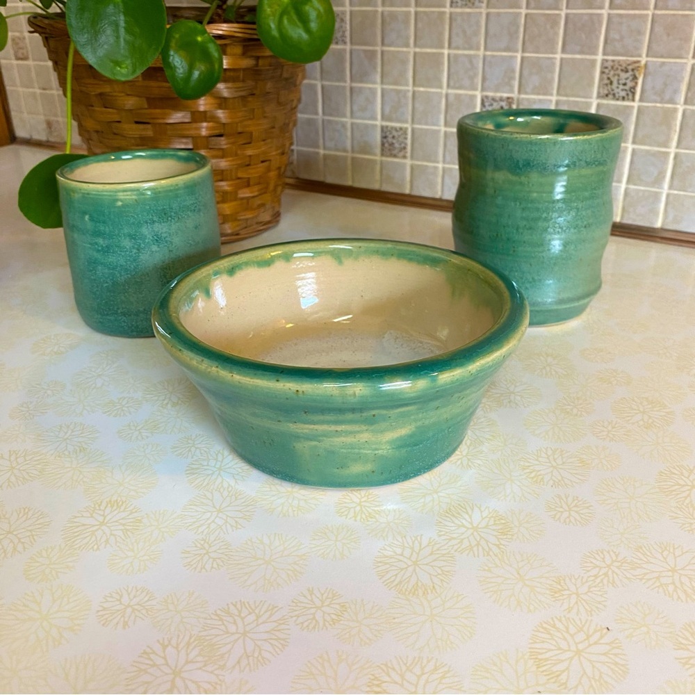 Vintage handmade Pottery set ,‎ teal green tones glazed bowl handless mugs
